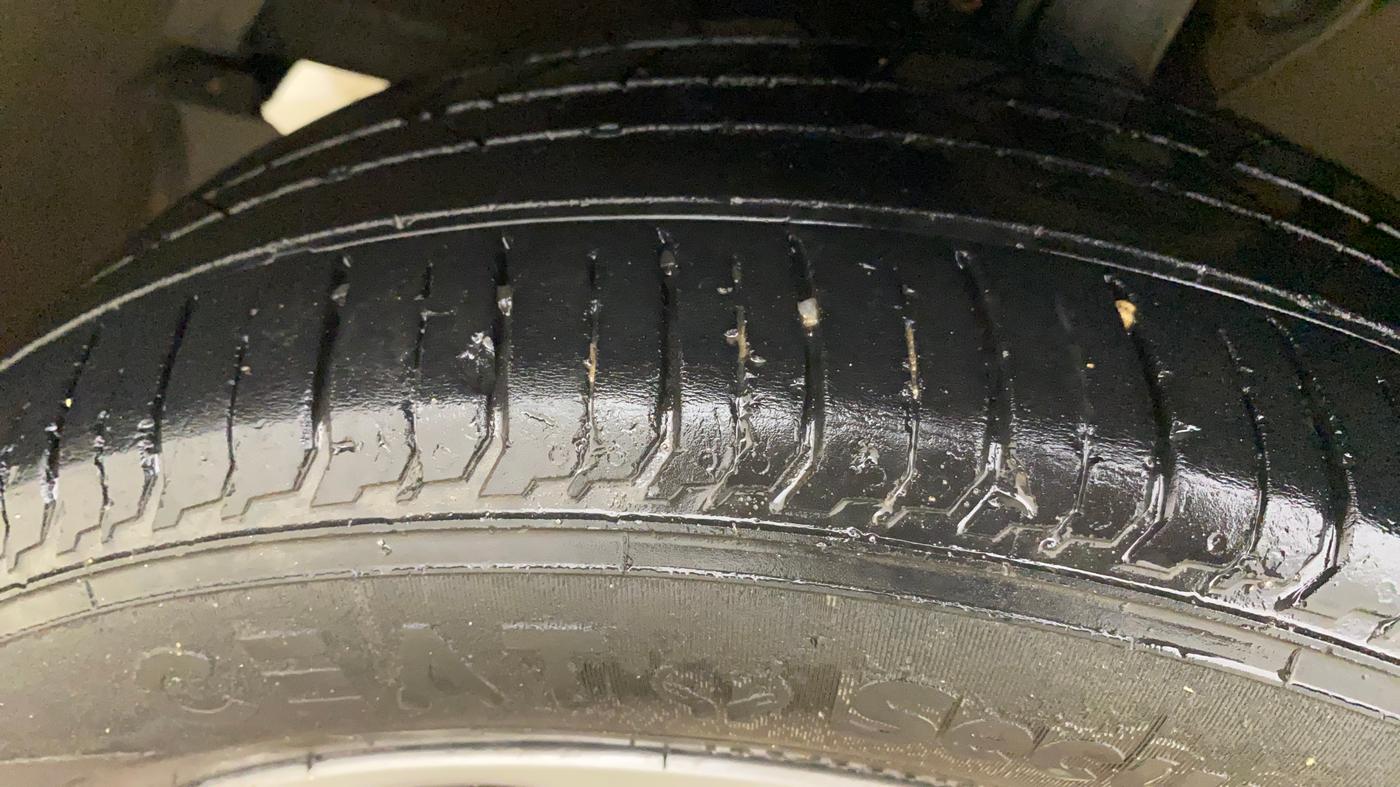 2017 Maruti Baleno ALPHA PETROL 1.2, Petrol, Manual, 86,961 km, Left Front Tyre Tread