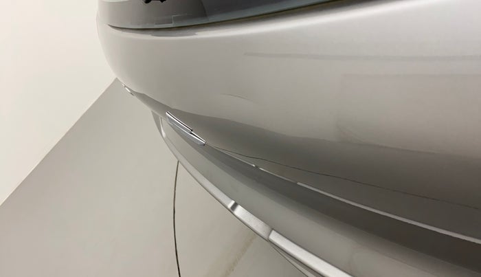2016 Maruti Baleno DELTA PETROL 1.2, Petrol, Manual, 42,712 km, Dicky (Boot door) - Slightly dented