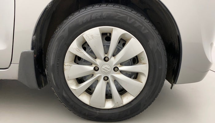2016 Maruti Baleno DELTA PETROL 1.2, Petrol, Manual, 42,712 km, Right Front Wheel