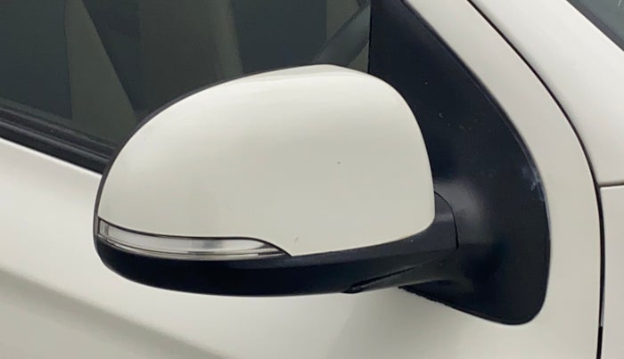 2013 Hyundai i20 SPORTZ 1.2, Petrol, Manual, 19,295 km, Right rear-view mirror - Folding motor not working