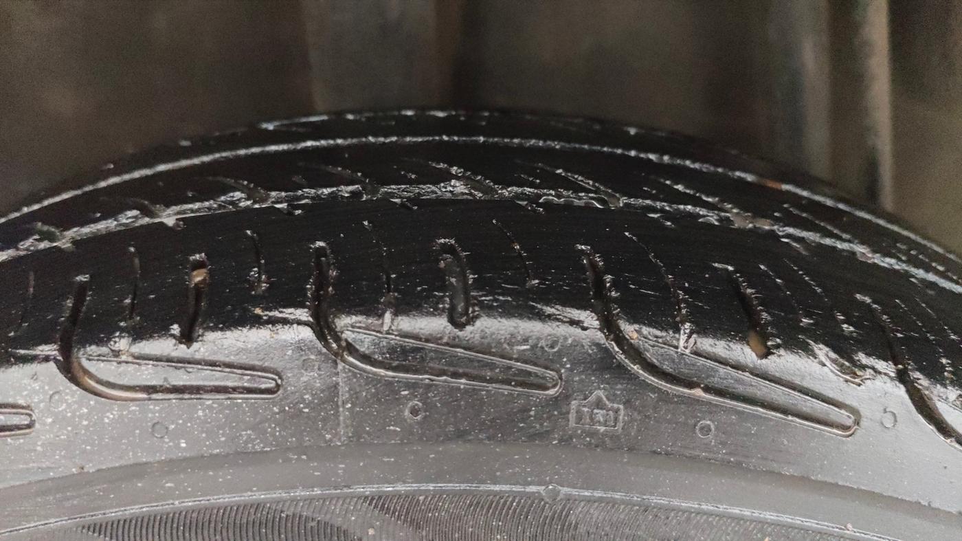 2018 Datsun Redi Go T (O), Petrol, Manual, 97,153 km, Right Rear Tyre Tread