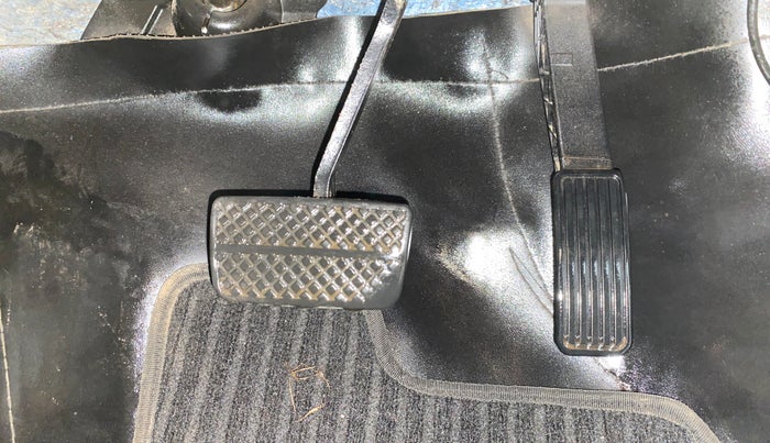 2019 Honda Amaze 1.2L I-VTEC V CVT, Petrol, Automatic, 1,00,796 km, Pedals