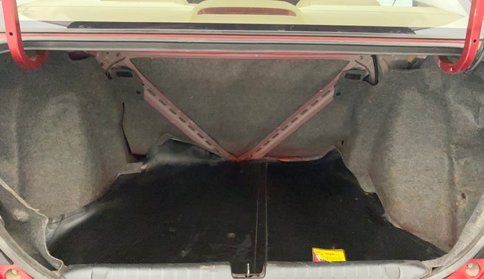 2019 Honda Amaze 1.2L I-VTEC V CVT, Petrol, Automatic, 1,00,796 km, Boot Inside