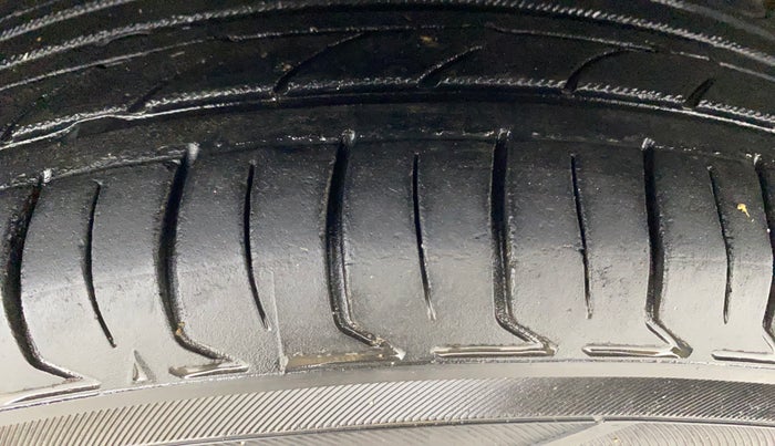 2014 Hyundai Grand i10 ASTA AT 1.2 KAPPA VTVT, Petrol, Automatic, 56,745 km, Right Front Tyre Tread