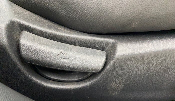 2014 Hyundai Grand i10 ASTA AT 1.2 KAPPA VTVT, Petrol, Automatic, 56,745 km, Driver Side Adjustment Panel