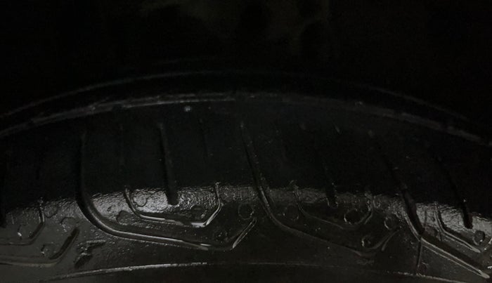 2022 Tata TIGOR XZ PLUS CNG, CNG, Manual, 63,439 km, Right Front Tyre Tread