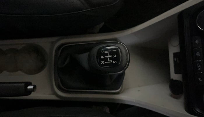 2022 Tata TIGOR XZ PLUS CNG, CNG, Manual, 63,439 km, Gear Lever