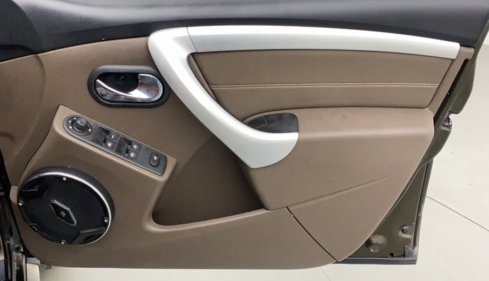 2019 Renault Duster 110 PS RXZ DIESEL, Diesel, Manual, 80,306 km, Driver Side Door Panels Control