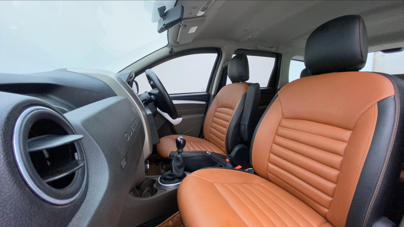 2019 Renault Duster 110 PS RXZ DIESEL, Diesel, Manual, 80,306 km, Right Side Front Door Cabin