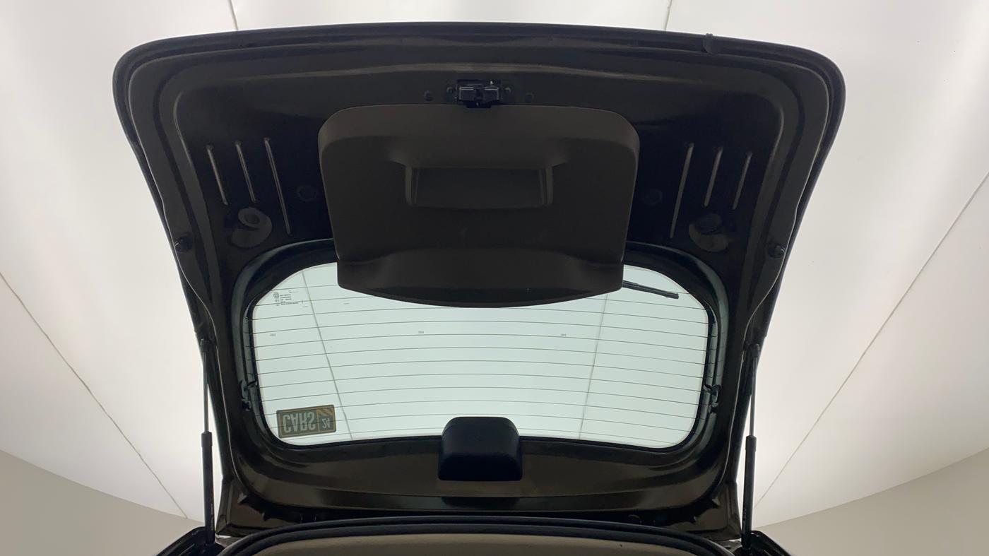2019 Renault Duster 110 PS RXZ DIESEL, Diesel, Manual, 80,306 km, Boot Door Open