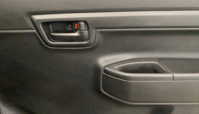 2021 Maruti S PRESSO VXI+, Petrol, Manual, 66,649 km, Driver Side Door Panels Control