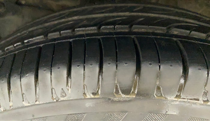 2015 Honda City 1.5L I-VTEC SV, Petrol, Manual, 60,751 km, Left Front Tyre Tread