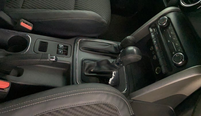 2021 Mahindra Thar LX D AT 4WD HT, Diesel, Automatic, 51,843 km, Gear Lever