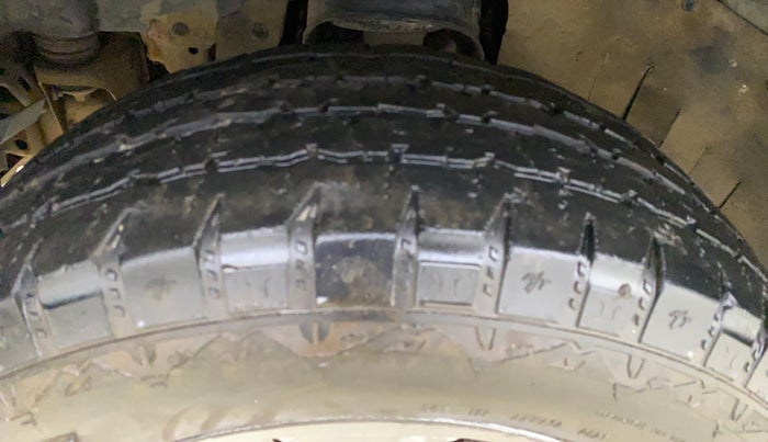 2021 Mahindra Thar LX D AT 4WD HT, Diesel, Automatic, 51,843 km, Left Front Tyre Tread