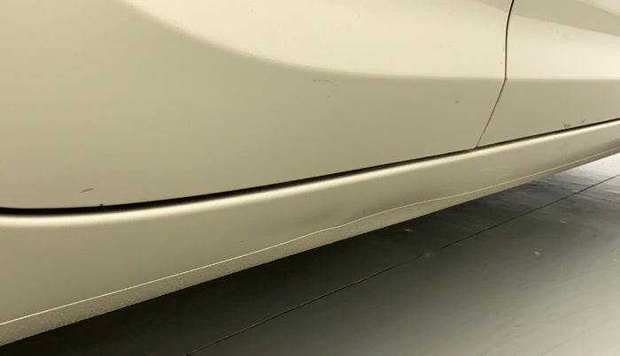 2011 Hyundai i20 MAGNA (O) 1.2, Petrol, Manual, 83,110 km, Right running board - Slightly dented