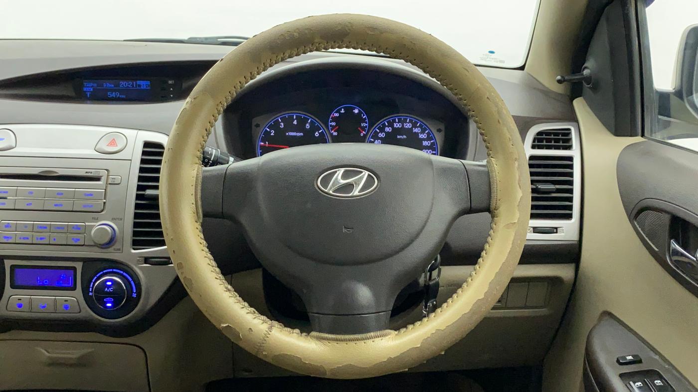 2011 Hyundai i20 MAGNA (O) 1.2, Petrol, Manual, 83,110 km, Steering Wheel Close Up
