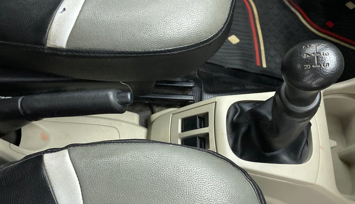 2019 Maruti Alto LXI, Petrol, Manual, 19,584 km, Gear Lever