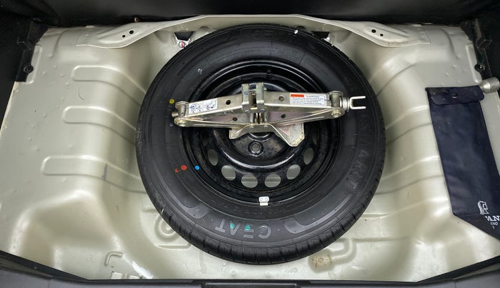 2019 Maruti Alto LXI, Petrol, Manual, 19,584 km, Spare Tyre
