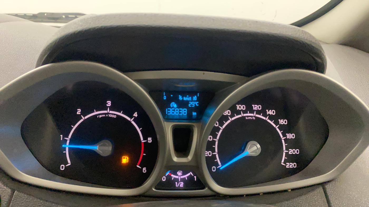 2014 Ford Ecosport TITANIUM 1.5L DIESEL (OPT), Diesel, Manual, 1,36,814 km, Odometer Image