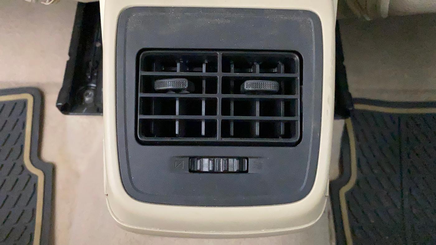2019 Maruti Dzire ZXI PLUS AMT, Petrol, Automatic, 42,001 km, Rear AC Vents