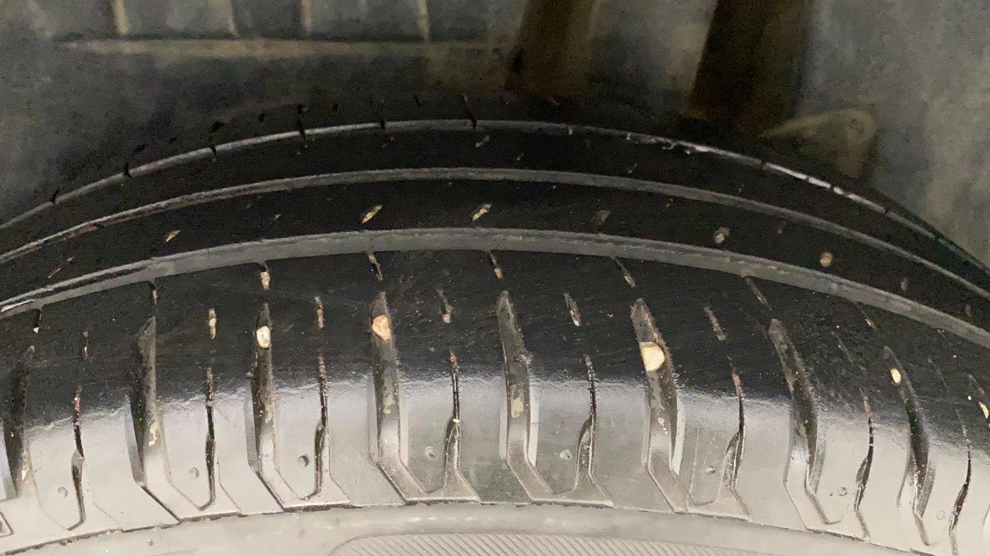 2019 Maruti Dzire ZXI PLUS AMT, Petrol, Automatic, 42,001 km, Left Rear Tyre Tread