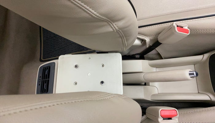 2019 Maruti Dzire ZXI PLUS AMT, Petrol, Automatic, 42,001 km, Driver seat - Armrest missing
