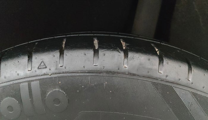 2021 Maruti Baleno ZETA PETROL 1.2, Petrol, Manual, 42,305 km, Left Rear Tyre Tread