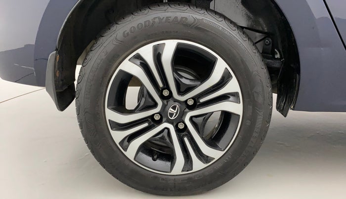2022 Tata TIGOR XZ PLUS CNG, CNG, Manual, 16,441 km, Right Rear Wheel