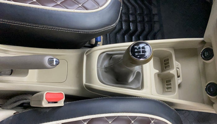 2022 Maruti Ertiga ZXI  CNG, CNG, Manual, 51,523 km, Gear Lever