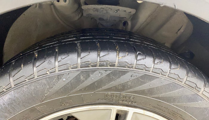 2018 Hyundai Creta SX PLUS AT 1.6 PETROL, Petrol, Automatic, 85,718 km, Right Front Tyre Tread