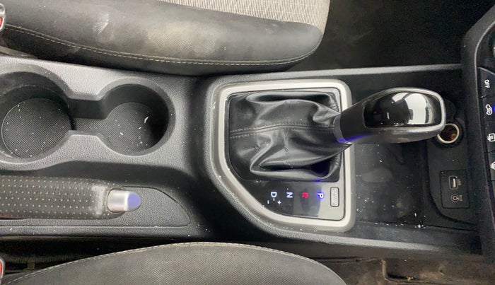 2018 Hyundai Creta SX PLUS AT 1.6 PETROL, Petrol, Automatic, 85,718 km, Gear Lever