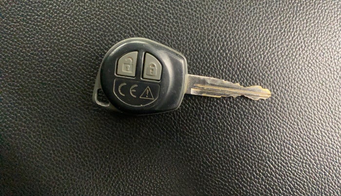 2022 Maruti Swift VXI, Petrol, Manual, 72,826 km, Key Close Up