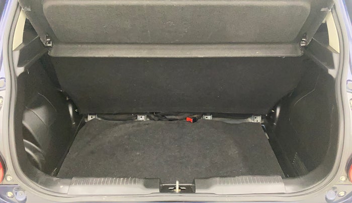 2022 Maruti Swift VXI, Petrol, Manual, 72,826 km, Boot Inside