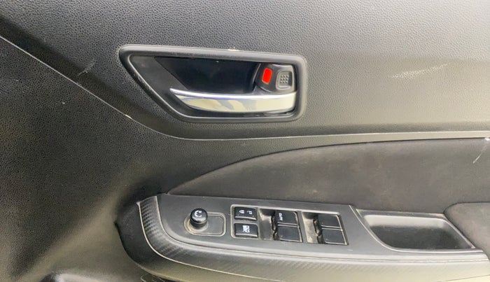 2022 Maruti Swift VXI, Petrol, Manual, 72,826 km, Driver Side Door Panels Control