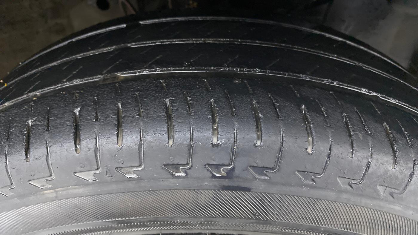 2019 Honda Amaze 1.2 SMT I VTEC, CNG, Manual, 70,306 km, Right Front Tyre Tread