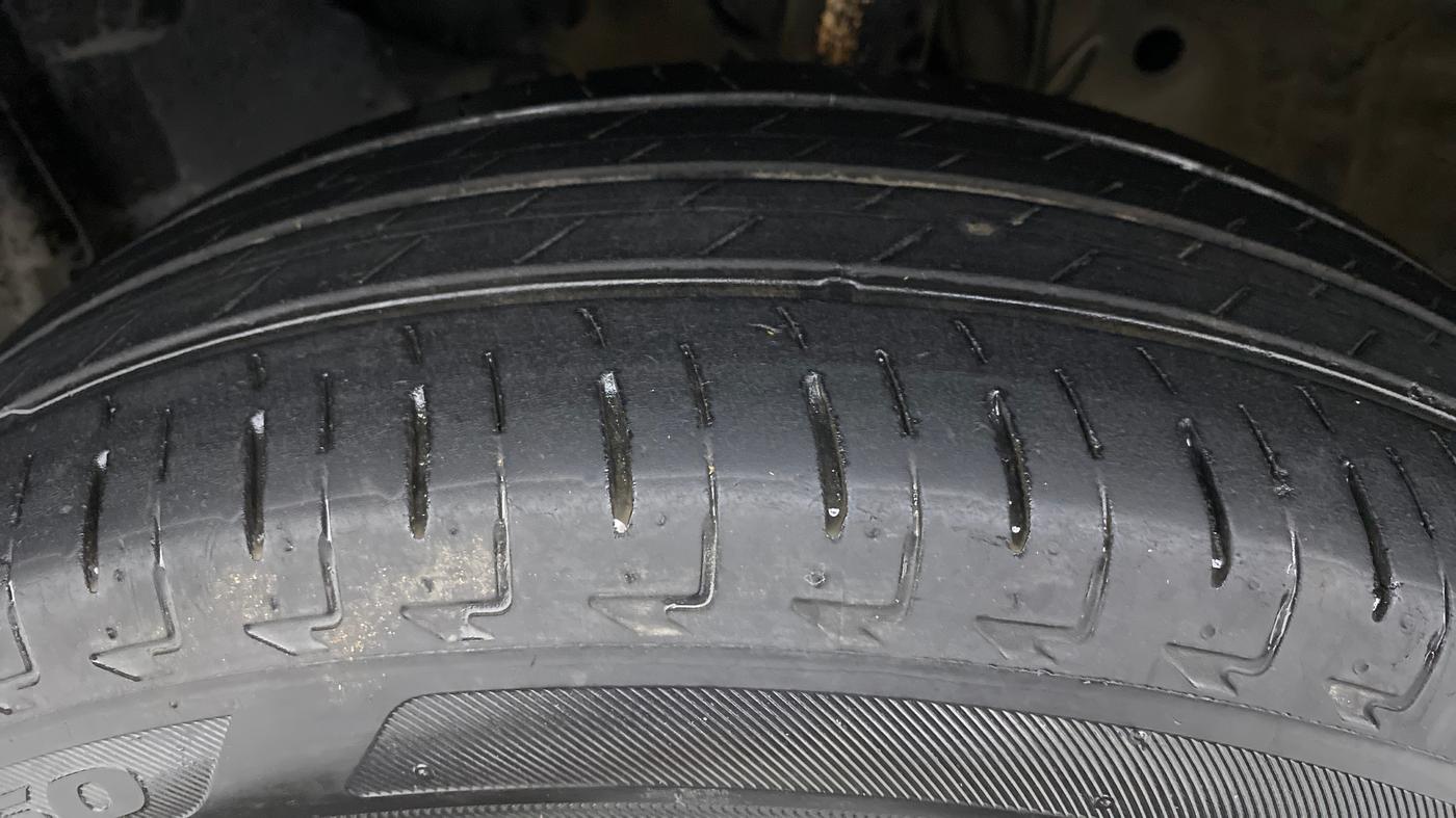 2019 Honda Amaze 1.2 SMT I VTEC, CNG, Manual, 70,306 km, Left Front Tyre Tread