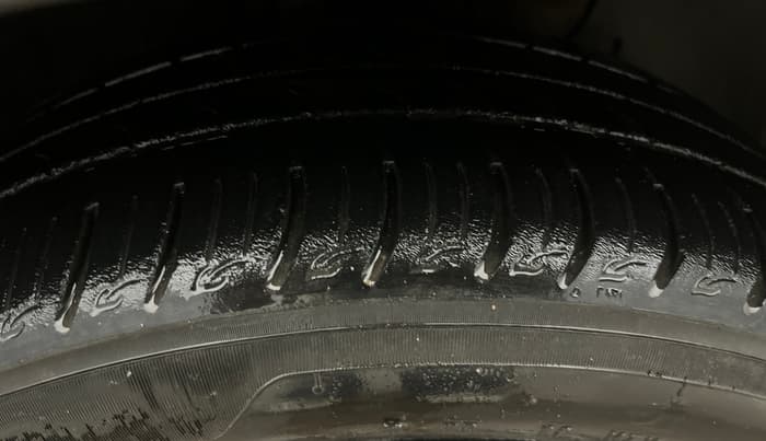 2019 Hyundai Verna 1.6 VTVT SX, Petrol, Manual, 67,297 km, Right Front Tyre Tread