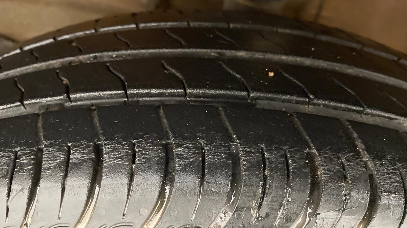 2019 Maruti S PRESSO VXI PLUS, Petrol, Manual, 21,814 km, Left Front Tyre Tread