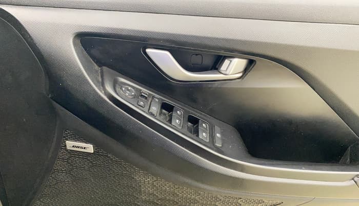 2021 Hyundai Creta SX (O) 1.4 TURBO DCT, Petrol, Automatic, 95,470 km, Driver Side Door Panels Control
