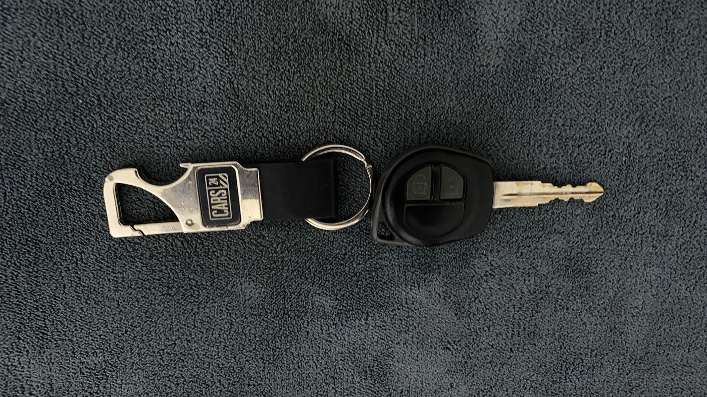 2014 Maruti Wagon R 1.0 VXI, Petrol, Manual, 92,463 km, Key Close Up