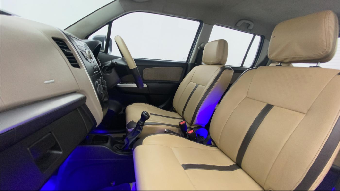 2014 Maruti Wagon R 1.0 VXI, Petrol, Manual, 92,463 km, Right Side Front Door Cabin