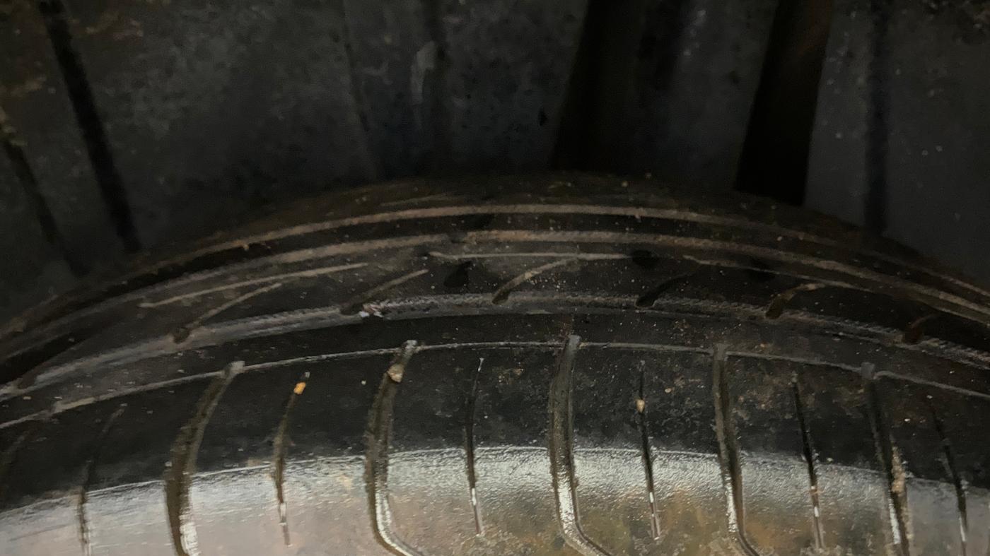 2020 Maruti XL6 ALPHA AT, Petrol, Automatic, 49,441 km, Left Rear Tyre Tread