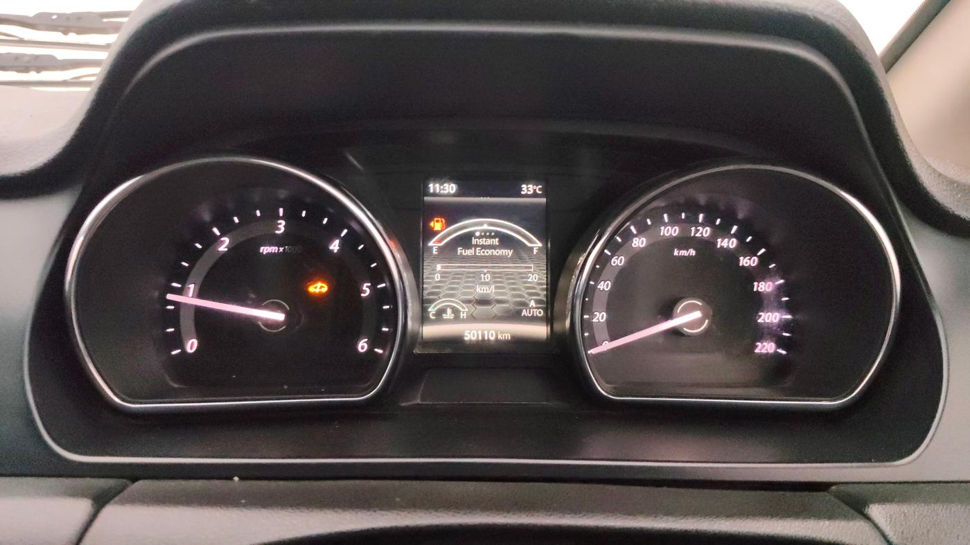 2017 Tata Hexa XM 4X2 7 STR, Diesel, Manual, 50,071 km, Odometer Image