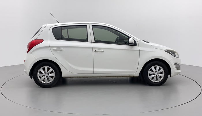 2013 Hyundai i20 SPORTZ 1.2, CNG, Manual, 97,279 km, Right Side View