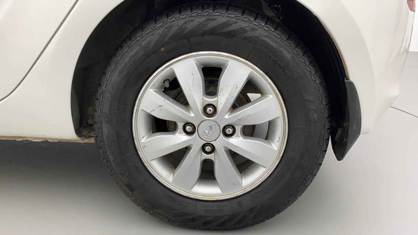 2013 Hyundai i20 SPORTZ 1.2, CNG, Manual, 97,279 km, Left Rear Wheel