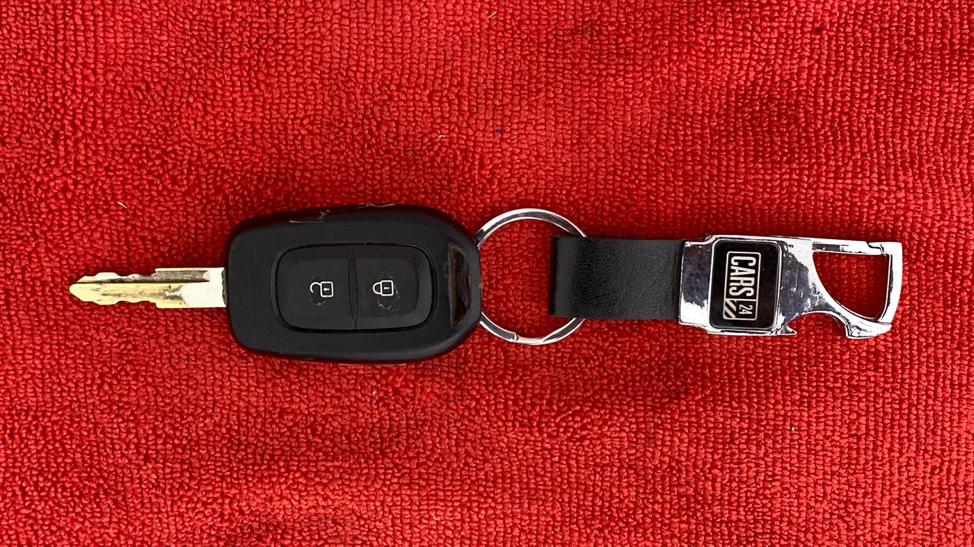 2018 Renault Kwid CLIMBER 1.0 AMT, Petrol, Automatic, 37,830 km, Key Close Up