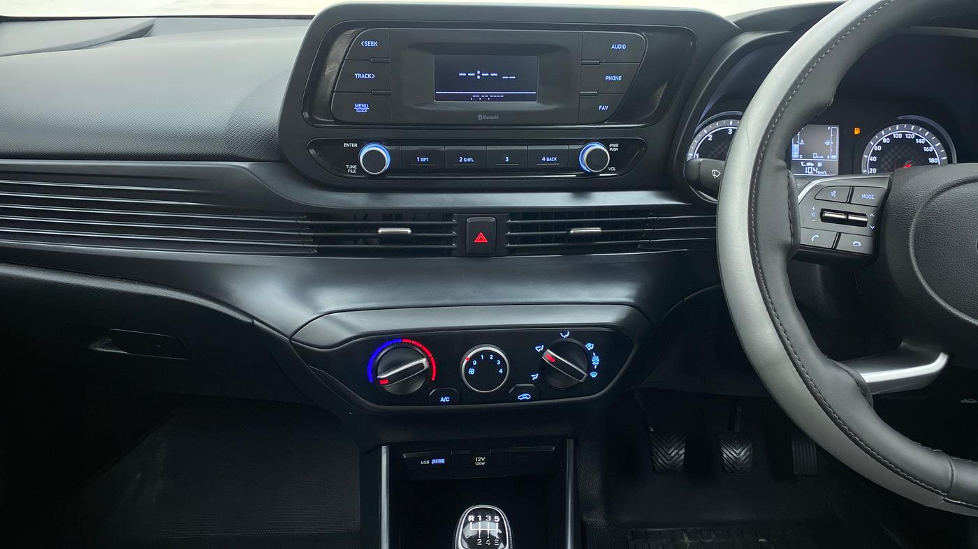 2021 Hyundai NEW I20 MAGNA 1.5 MT, Diesel, Manual, 20,386 km, Air Conditioner
