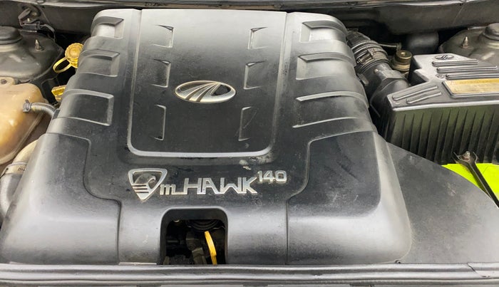 2015 Mahindra XUV500 W6, Diesel, Manual, 1,08,852 km, Engine View
