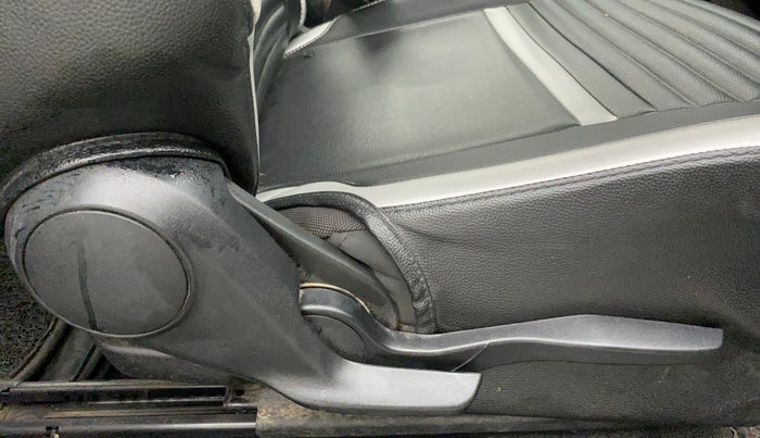 2020 Maruti Baleno ZETA PETROL 1.2, Petrol, Manual, 40,436 km, Driver Side Adjustment Panel