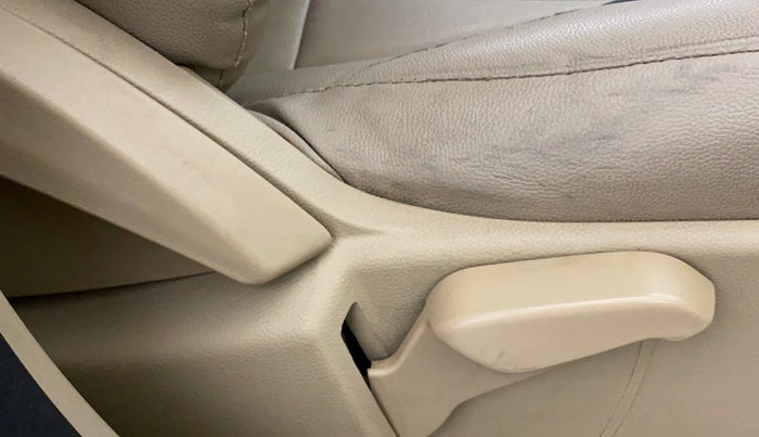 2018 Ford Figo Aspire TITANIUM 1.2 PETROL, Petrol, Manual, 60,505 km, Driver Side Adjustment Panel